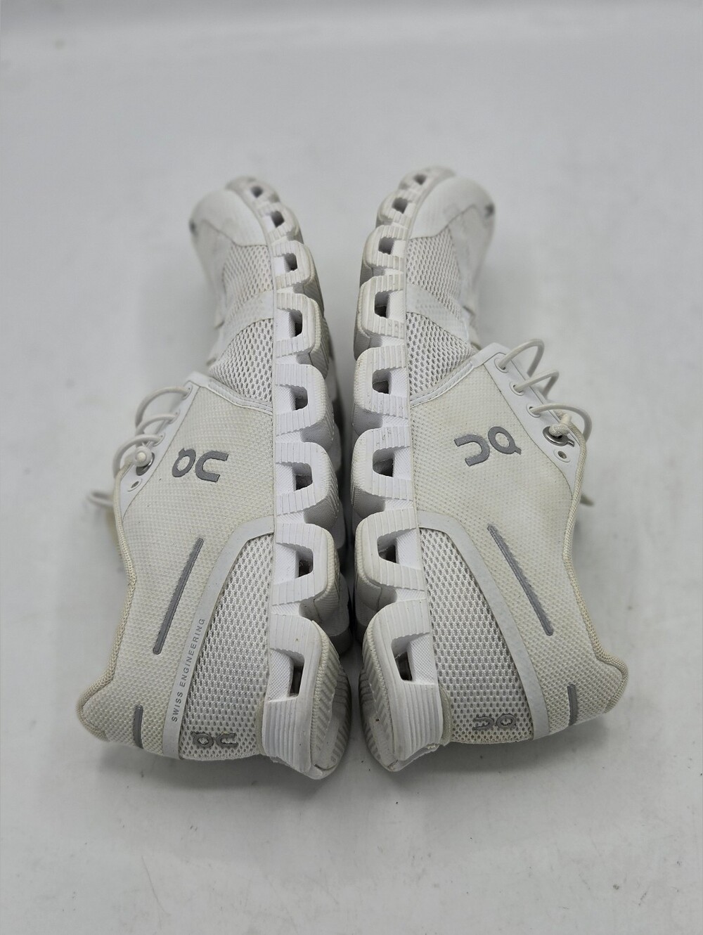 On Running Cloud 5 All White Sneakers Lightweight Running Shoes Womens W5 - Picture 9 of 16